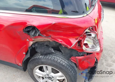 2013 Mini Hardtop Cooper из США, поврежденный, VIN WMWSU3C50DT686984